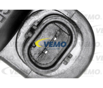 Кондензатор, климатизация VEMO V33-62-0006 за CHRYSLER PT CRUISER (PT_) Estate от 2000 до 2010