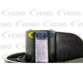 Маслен радиатор, двигателно масло VEMO V24-60-0020 за FIAT LINEA (323) от 2007