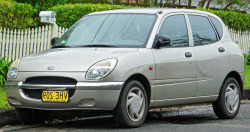 Авточасти за DAIHATSU STORIA от 1998 до 2004