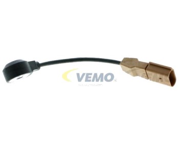 Детонационен датчик VEMO за AUDI TT (8J3) от 2006 до 2014