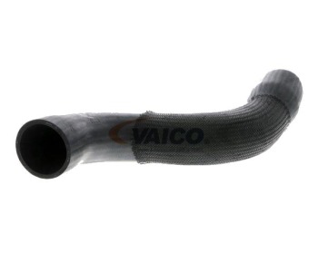 Въздуховод за турбината VAICO за AUDI A5 купе (8T3) от 2007 до 2017