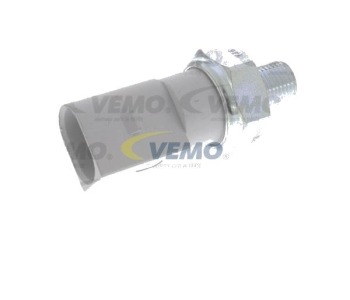 Датчик за налягане на маслото VEMO за AUDI A6 Avant (4F5, C6) от 2005 до 2011