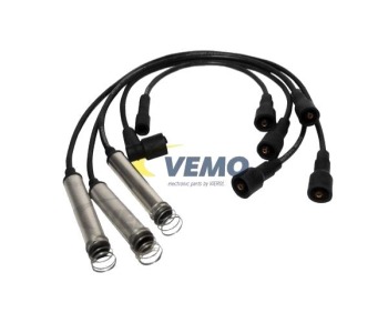 Комплект запалителни кабели VEMO за OPEL KADETT E (T85) хечбек от 1984 до 1991