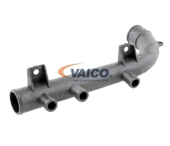 Тръбопровод за охладителната течност VAICO V40-1015 за OPEL VECTRA A (J89) седан от 1988 до 1995