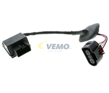 Управляващо у-во, горивна помпа VEMO за SEAT IBIZA IV (6J5, 6P1) хечбек от 2008 до 2017