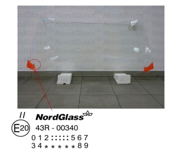Челно стъкло NordGlass за TOYOTA HILUX IV (_N5_, _N6_) пикап от 1983 до 1989