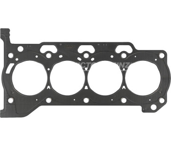 Гарнитура на цилиндрова глава 0,70 мм VICTOR REINZ за TOYOTA AURIS (_E15_) от 2006 до 2012