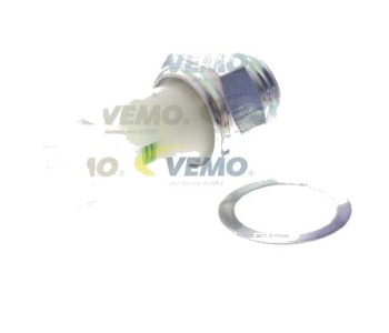 Датчик за налягане на маслото VEMO за VOLVO S40 I (VS) от 1995 до 2004