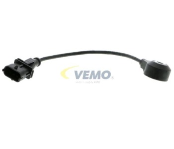 Детонационен датчик VEMO за TOYOTA COROLLA VERSO (_E12_) от 2001 до 2004