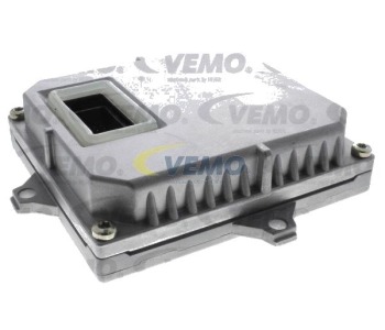 Управляващ блок, осветителна система VEMO за MERCEDES CLK (W209, C209) от 2002 до 2009
