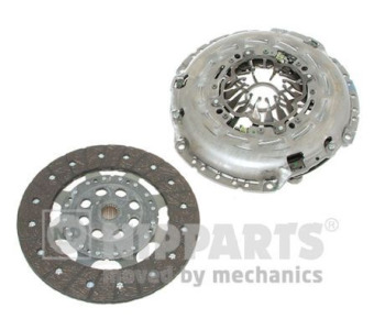 Комплект съединител NIPPARTS N2001184 за NISSAN QASHQAI (J10, JJ10) от 2007 до 2013