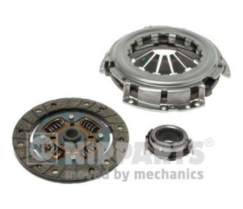 Комплект съединител NIPPARTS J2002185 за TOYOTA YARIS I (_P1_) от 1999 до 2005