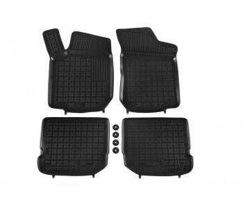 Гумени стелки комплект предни и задни (4 броя) черни за SEAT LEON (1M1) от 1999 до 2006