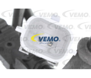 Корпус на термостат VEMO V46-99-1380 за RENAULT MASTER II (FD) товарен от 1998 до 2009