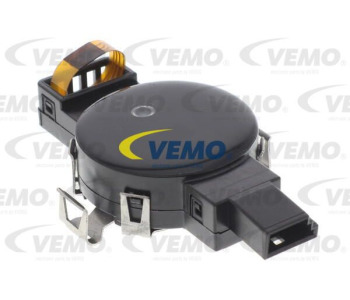 Прекъсвач на налягане, климатизация VEMO V10-73-0002 за SEAT IBIZA III (6L1) от 2002 до 2009