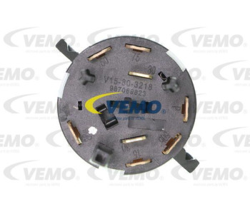 Корпус на термостат VEMO V15-99-1907 за AUDI A2 (8Z0) от 2000 до 2005