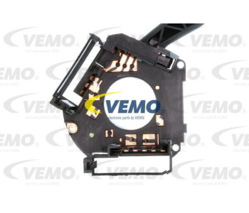 Корпус на термостат VEMO V15-99-1908-1 за VOLKSWAGEN PASSAT B6 (3C2) седан от 2005 до 2010