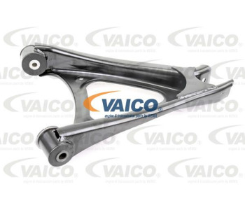 Тръбопровод за охладителната течност VAICO V10-2719 за AUDI A3 Sportback (8PA) от 2004 до 2015