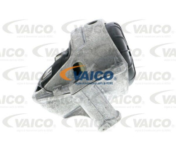 Тръбопровод за охладителната течност VAICO V10-2722 за SEAT TOLEDO III (5P2) от 2004 до 2009