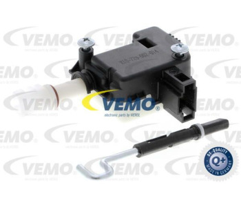 Регулиращ елемент, смесваща клапа VEMO V10-77-1012 за AUDI A4 (8D2, B5) от 1994 до 2001