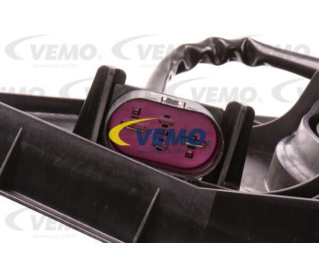 Тръбопровод високо налягане, климатизация VEMO V15-20-0022 за AUDI A4 (8D2, B5) от 1994 до 2001