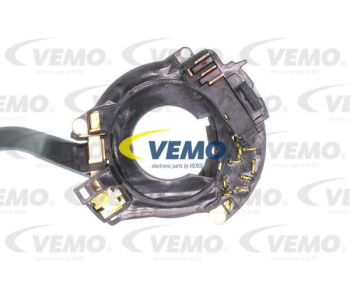 Корпус на термостат VEMO V15-99-1904 за AUDI A4 Avant (8E5, B6) от 2001 до 2004