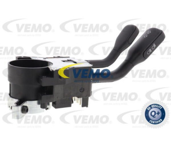 Корпус на термостат VEMO V15-99-0004 за AUDI A6 Avant (4B5, C5) от 1997 до 2005