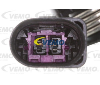 Вентилатор, охлаждане на двигателя VEMO V15-01-1890 за SEAT EXEO ST (3R5) комби от 2009