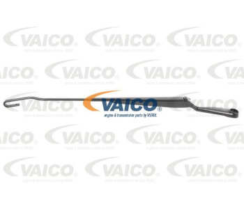 Маркуч на радиатора VAICO V10-1792 за AUDI A4 Avant (8ED, B7) от 2004 до 2008