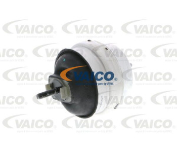 Фланец за охладителната течност VAICO V10-3532 за SEAT EXEO ST (3R5) комби от 2009