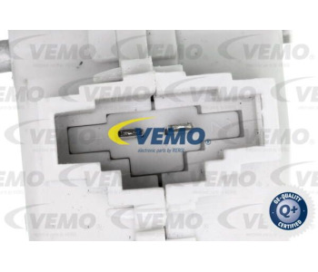 Регулатор, обдухване интериор VEMO V10-79-0047 за AUDI A6 Allroad (4GH, 4GJ) от 2012 до 2018