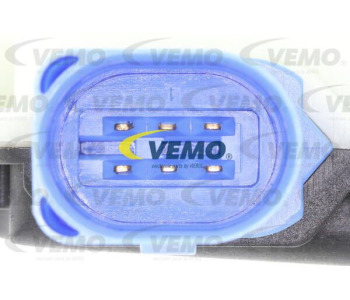 Вентилатор, охлаждане на двигателя VEMO V15-01-1873 за VOLKSWAGEN PASSAT B5 (3B5) комби от 1997 до 2000