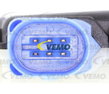 Вентилатор, охлаждане на двигателя VEMO V15-01-1871 за AUDI A6 (4F2, C6) от 2004 до 2011