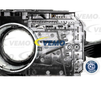 Термостат, охладителна течност VEMO V15-99-2003 за AUDI A8 (4E) от 2002 до 2010