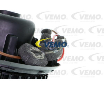 Тръбопровод за високо налягане/вакуум, климатизация VEMO V15-20-0109 за AUDI Q7 (4L) от 2006 до 2009