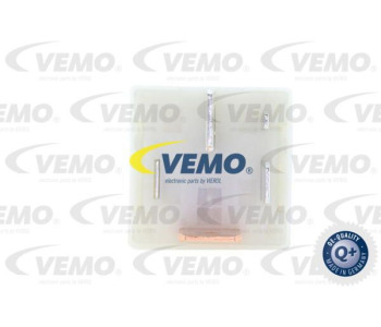 Разширителен клапан, климатизация VEMO V15-77-0004 за VOLKSWAGEN BORA (1J2) от 1998 до 2005