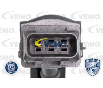Датчик, температура на охладителната течност VEMO V20-72-1568 за BMW 4 Ser (F33, F83) кабриолет от 2013