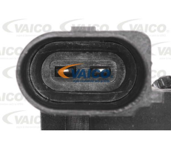 Маркуч, топлообменник-отопление VAICO V20-0154 за BMW 5 Ser (E34) комби от 1991 до 1997
