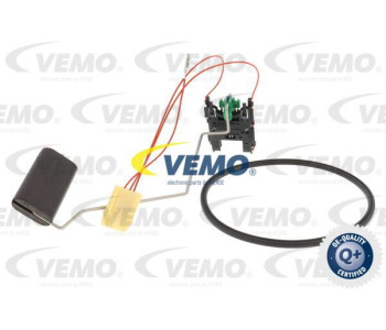 Компресор, климатизация VEMO V20-15-2010 за BMW 5 Ser (E61) комби от 2004 до 2010
