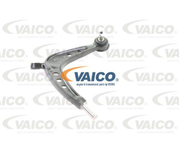 Маркуч на радиатора VAICO V20-3040 за BMW 4 Ser (F36) гран купе от 2014