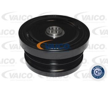 Маркуч на радиатора VAICO V21-0046 за DACIA DUSTER товарен от 2011
