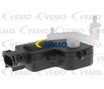 Маслен радиатор, двигателно масло VEMO V40-60-2130 за FIAT QUBO (225_) от 2008