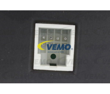 Корпус на термостат VEMO V25-99-0001 за FORD FOCUS I (DFW) седан от 1999 до 2005