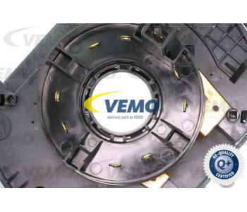 Вентилатор, охлаждане на двигателя VEMO V25-01-1536 за FORD FOCUS I (DFW) седан от 1999 до 2005