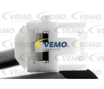 Вентилатор, охлаждане на двигателя VEMO V53-01-0005 за KIA RIO I (DC) седан от 2000 до 2005