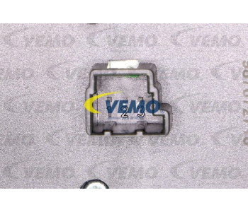 Регулатор, обдухване интериор VEMO V30-79-0024 за MERCEDES VANEO (W414) от 2002 от 2005