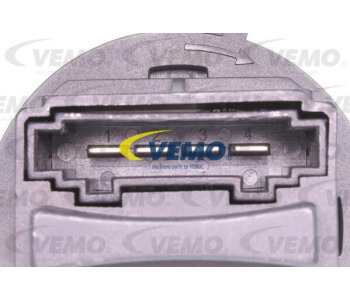 Корпус на термостат VEMO V30-99-0210 за MERCEDES GLA (X156) от 2013 до 2020