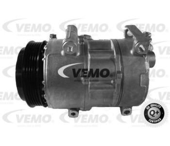 Маслен радиатор, двигателно масло VEMO V30-60-1352 за MERCEDES A (W176) от 2012