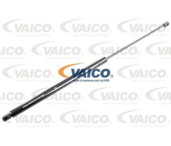 Маркуч на радиатора VAICO V30-1658 за MERCEDES C (CL203) SPORTCOUPE от 2001 до 2008