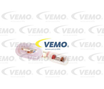 Корпус на термостат VEMO V30-99-0190 за MERCEDES C (S204) комби от 2007 до 2014